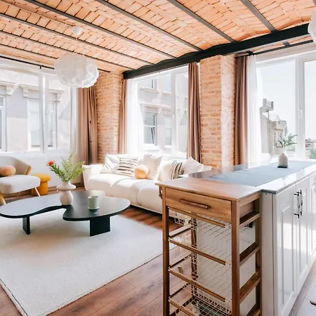 Flat W View Near Galata Tower In Istiklal Ave *