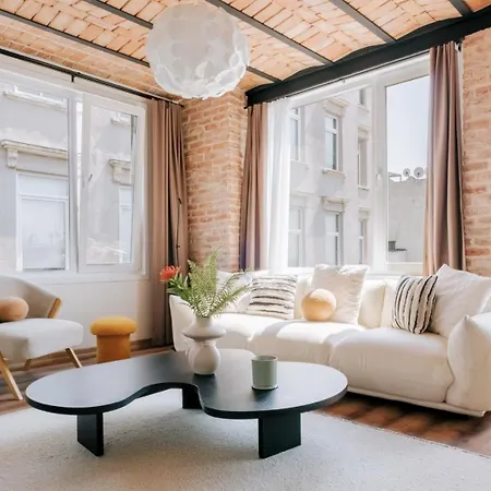 Flat W View Near Galata Tower In Istiklal Ave