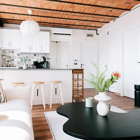 Flat W View Near Galata Tower In Istiklal Ave * איסטמבול