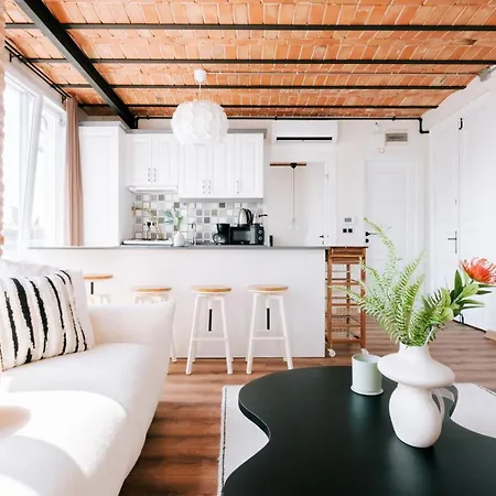 Flat W View Near Galata Tower In Istiklal Ave