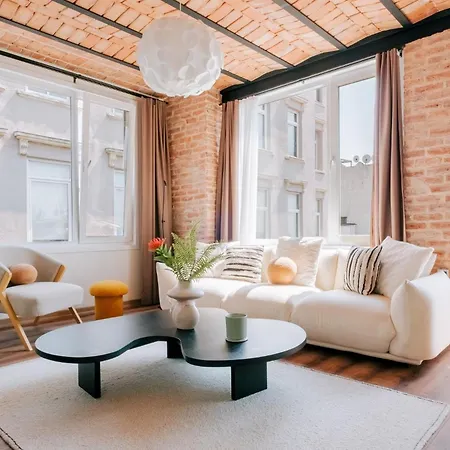 Flat W View Near Galata Tower In Istiklal Ave Apartment *